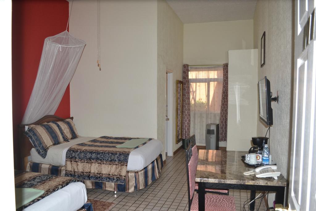 Executive Airport Hotel Entebbe Pokój zdjęcie