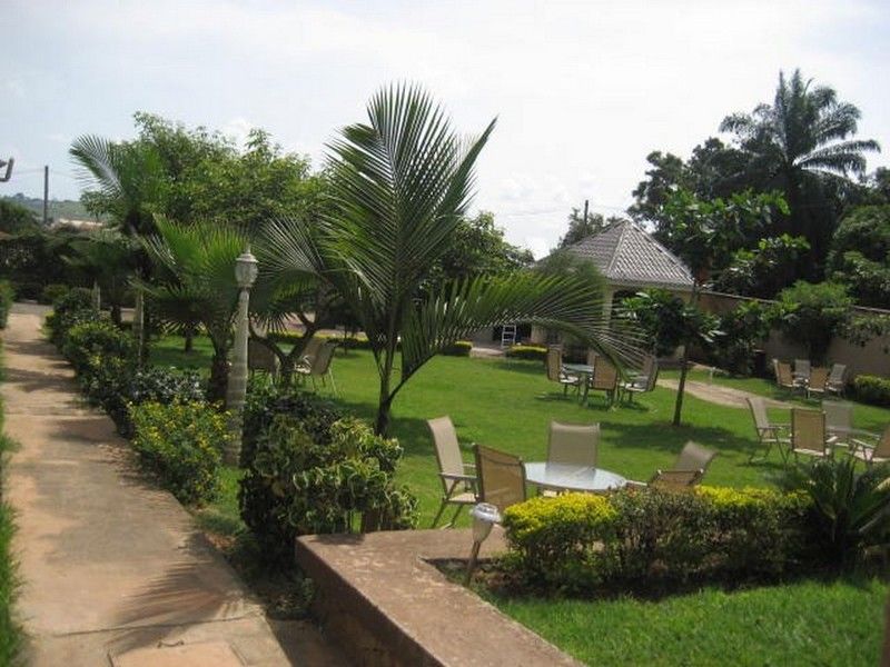 Executive Airport Hotel Entebbe Zewnętrze zdjęcie