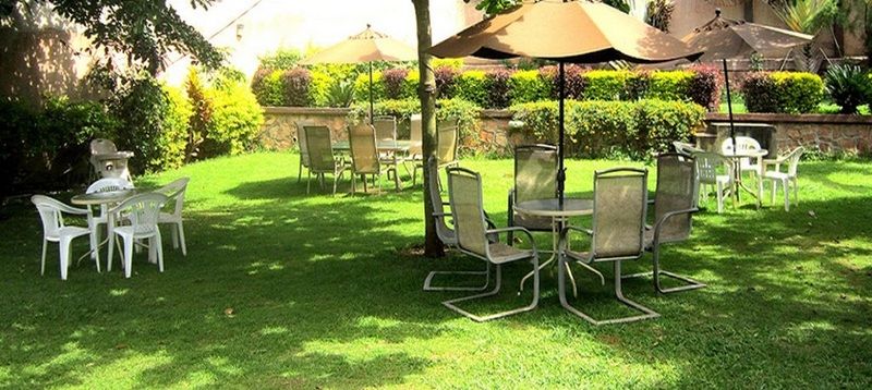 Executive Airport Hotel Entebbe Zewnętrze zdjęcie